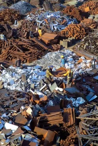 بررسی قیمت ضایعات آهن